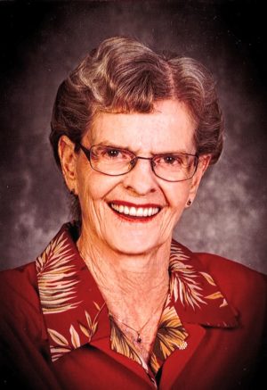 DEGENSTEIN, Dorothy Phyllis   1921 – 2019