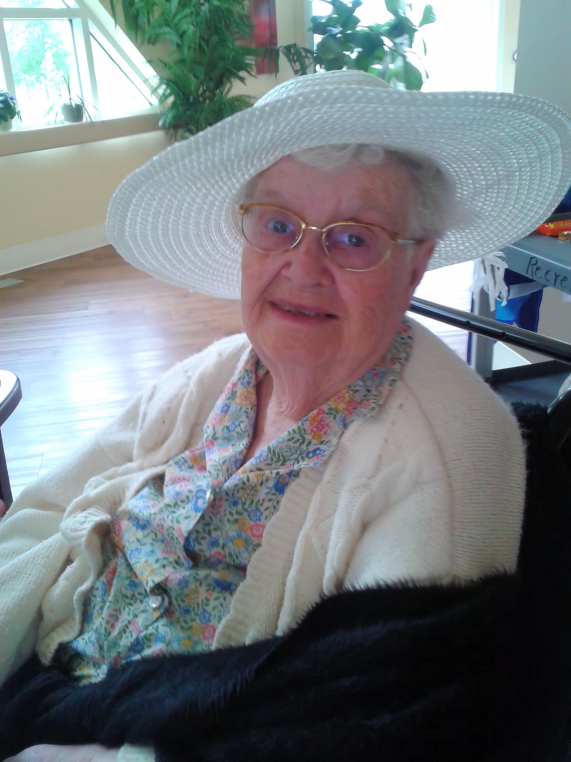 LOCKEN, Alberta Elizabeth   1924 – 2014