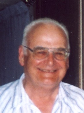 URZADA, Leonard B.  1936 – 2008