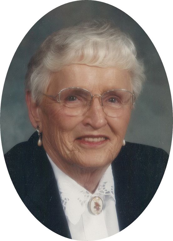 LINDSAY, Mary  1918 – 2011